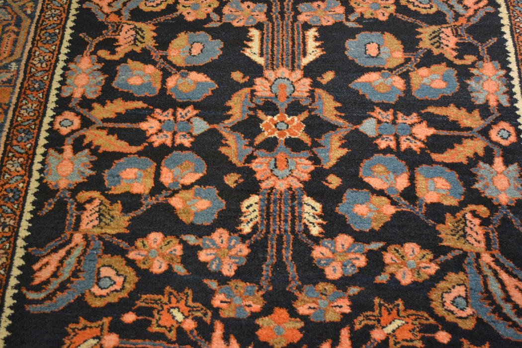 rug2195 4.6 x 6.9 Persian Hamadan Rug - Crafters and Weavers