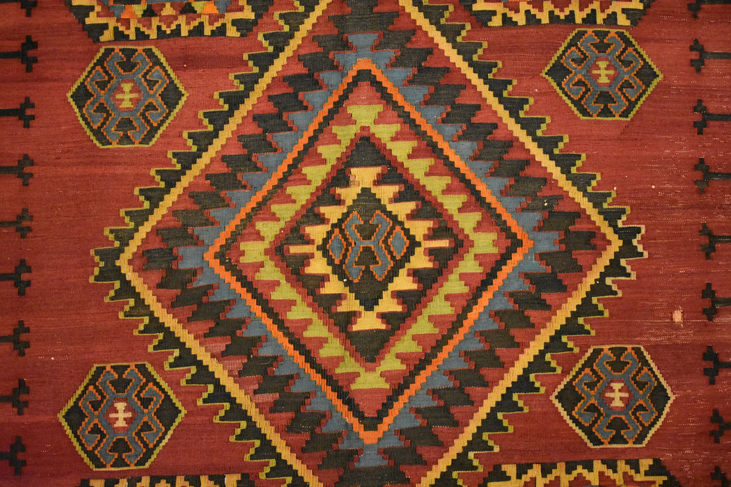 Tribal Afghan Oriental Rug 6'0" x 11'0" - Crafters and Weavers