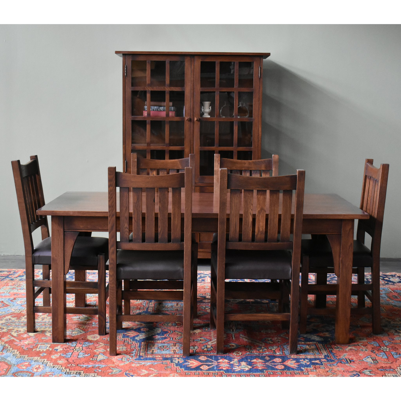 Dining Room Tables and Sets