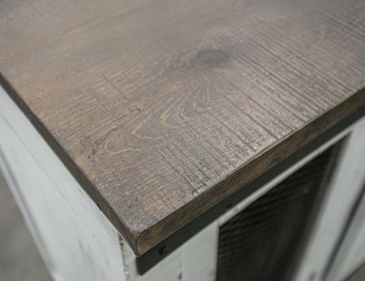 Pueblo, 4 Door 80" TV Stand