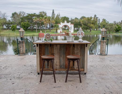 Antique, Barstool with variable height adjustment