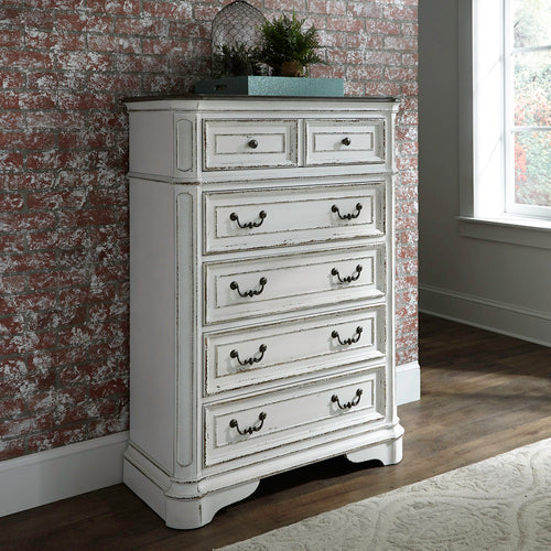 Magnolia Manor  Upholstered Sleigh Bedroom Set