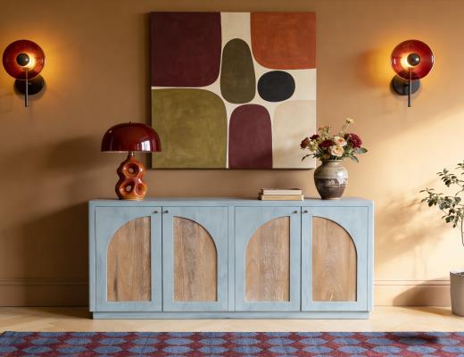 Arcadia, 4 Door Console