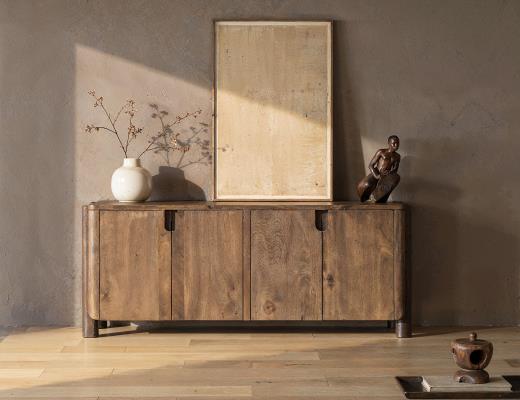 Westmont, Console