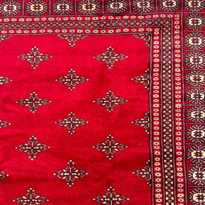 Hand-Knotted Pakistani Bokhara Rug – 100% Wool, size 8'2" x 9'7"