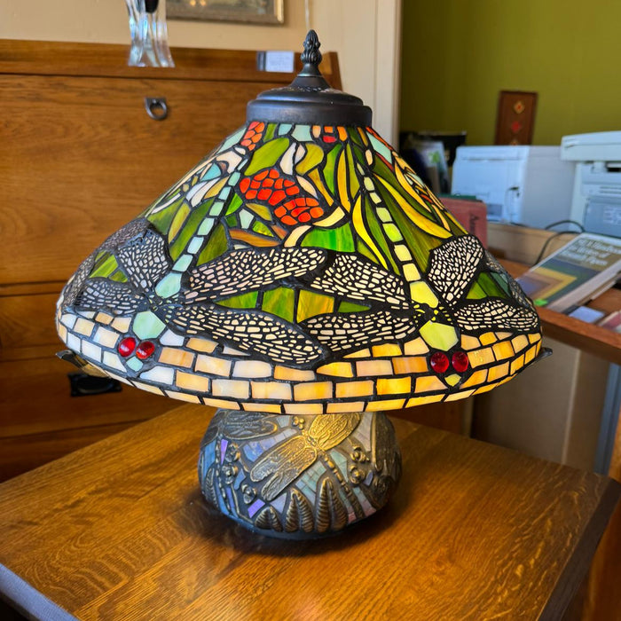 Tiffany style Dragonfly Stained glass Table Lamp