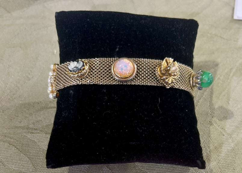 Vintage Mesh Bracelet w/ Multi-Stones