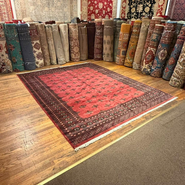 Hand-Knotted Pakistani Bokhara Rug – 100% Wool, size 8' x 10'