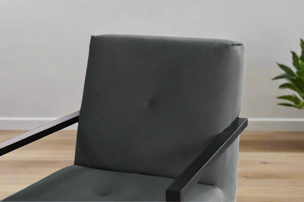 Linea Collection Modern Swivel Arm Chair