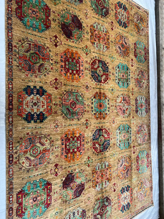 Hand knotted 100% wool Fielpa Rug 8' 4" x 11' 9"