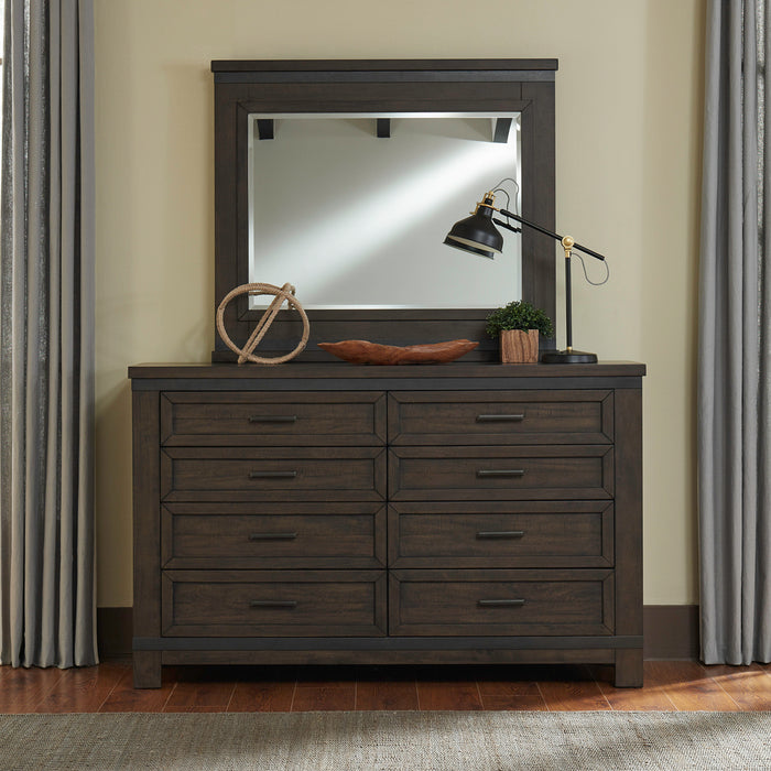Thornwood Hills 8 Drawer Dresser