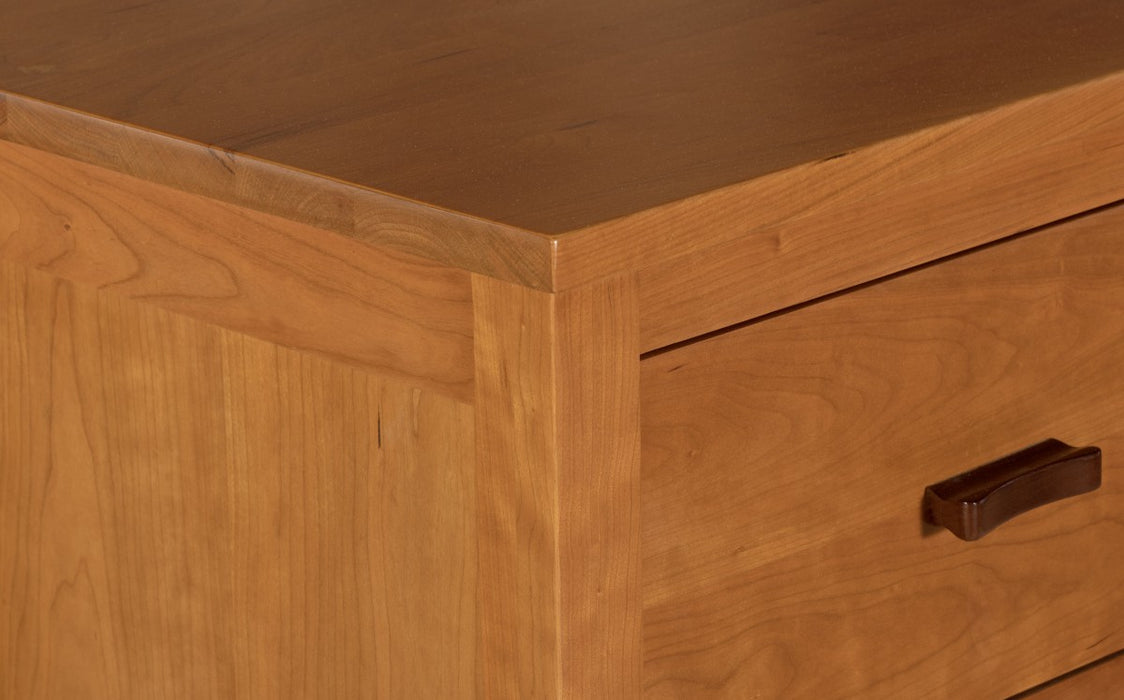 Heritage Cherry Solid Cherry Wood Dresser / Chest of Drawers