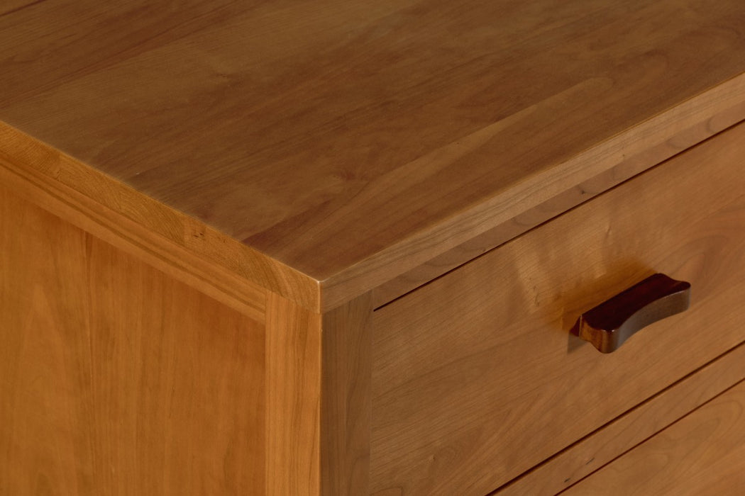 Heritage Cherry Solid Cherry wood 7-Drawer Dresser