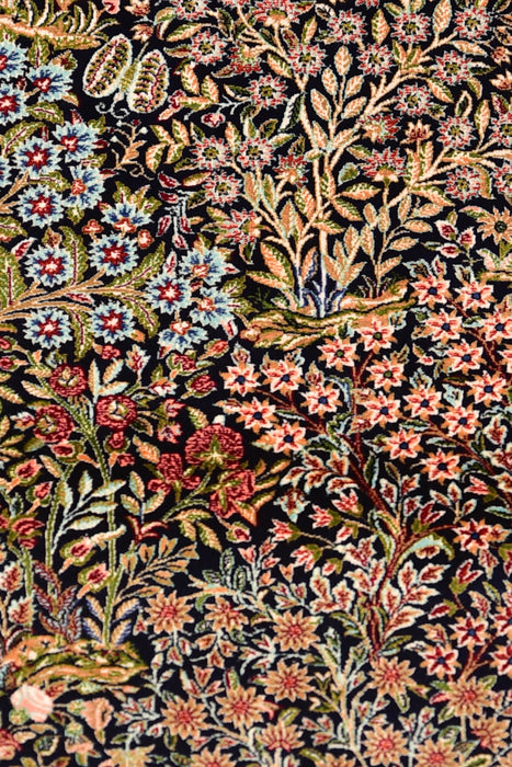 Isfahan Small 100% Silk Rug 2' x 3'