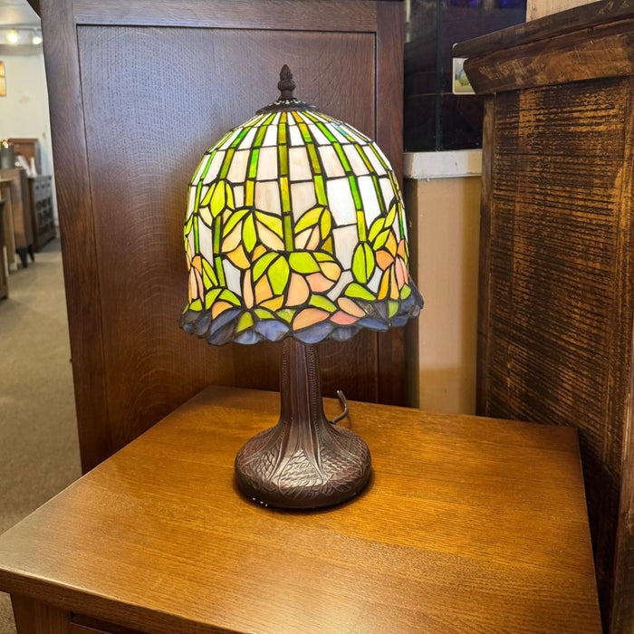 Tiffany style Stained glass Table Lamp