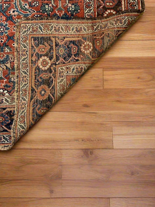 Timeless Beauty, Woven by Hand. Antique Persian Rug, size 4' x 6' (F)