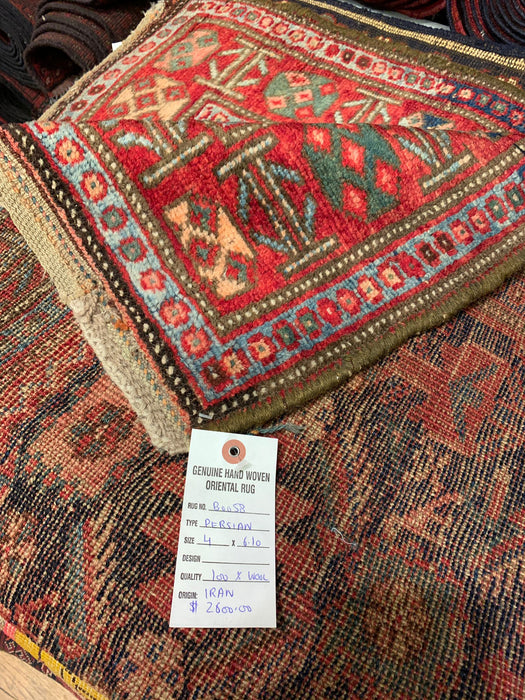 Timeless Beauty, Woven by Hand. Antique Persian Rug, size 4" x 6' 10" (F)
