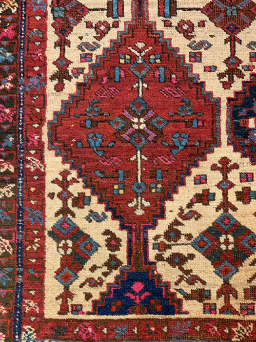 Timeless Beauty, Woven by Hand. Antique Persian Afshar Rug, size 4' 8" x 6" (F) Antique Persian Bakhtiar
