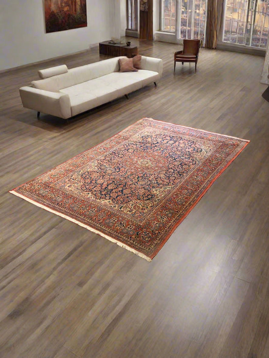 Timeless Beauty, Woven by Hand. Antique Persian Kashan Rug, size 4' 5" x 6' 6" (F)