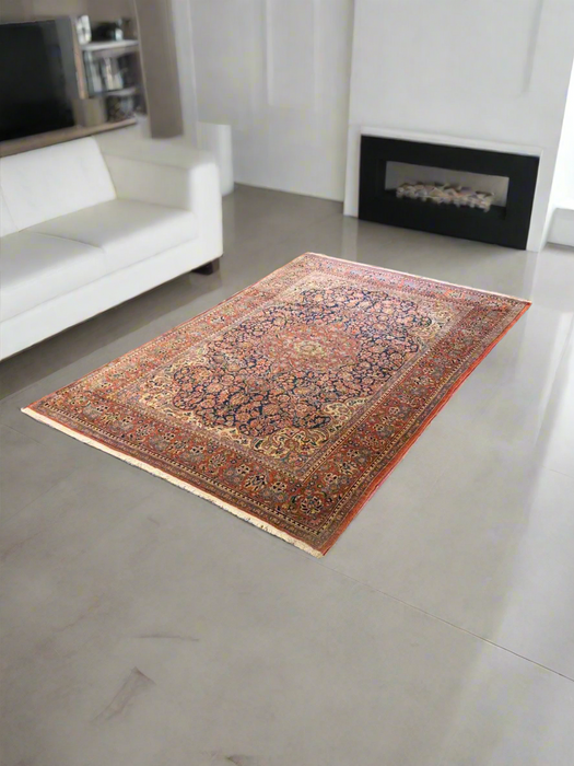 Timeless Beauty, Woven by Hand. Antique Persian Kashan Rug, size 4' 5" x 6' 6" (F)