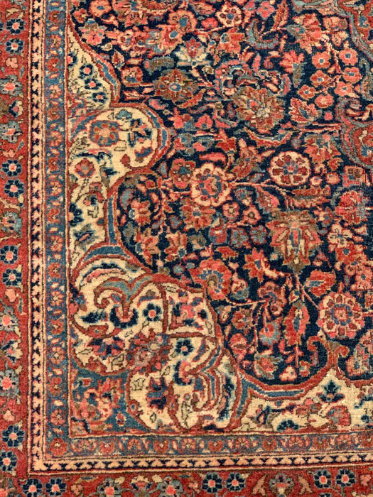 Timeless Beauty, Woven by Hand. Antique Persian Kashan Rug, size 4' 5" x 6' 6" (F)