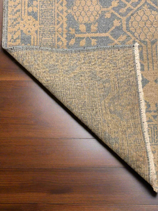 Khotan Pomegranate design Oriental Rug, size 4' x 6'