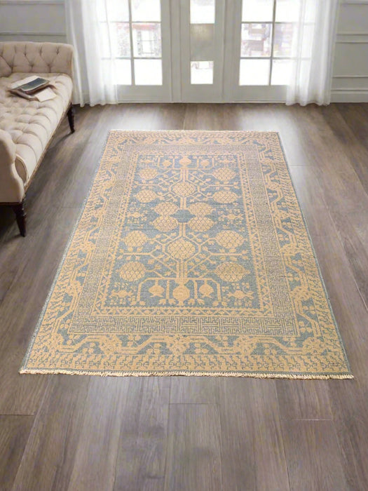 Khotan Pomegranate design Oriental Rug, size 4' x 6'