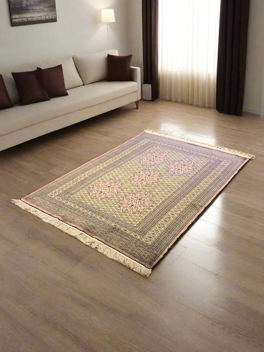 Hand-Knotted Pakistani Wool Rug, Tribal/Floral Design, size 4" x 5' 10"