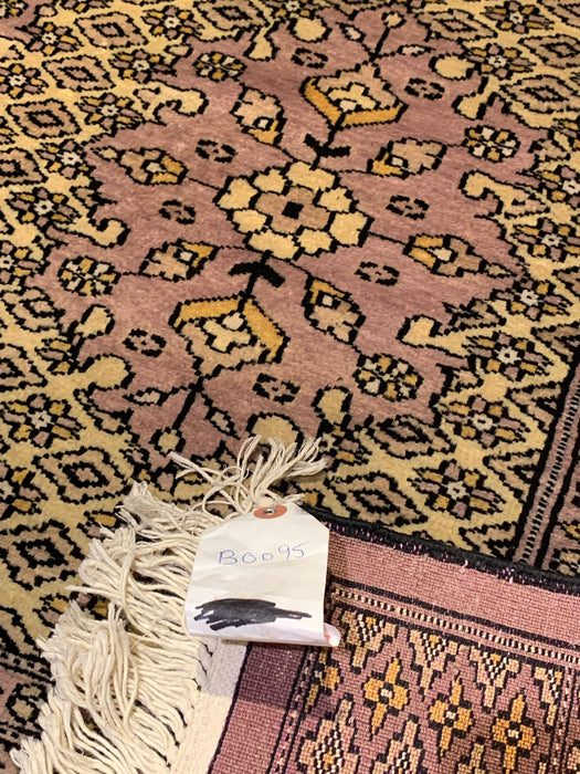 Hand-Knotted Pakistani Wool Rug, Tribal/Floral Design, size 4" x 5' 10"