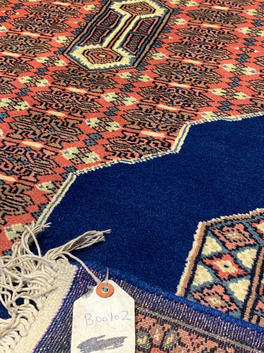 Hand-Knotted Pakistani Wool Rug, Tribal/Floral Design, size 4' 1" x 6' 1"