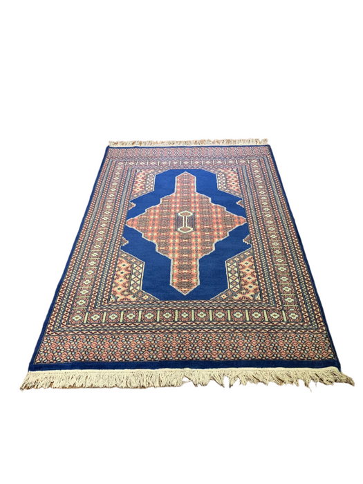 Hand-Knotted Pakistani Wool Rug, Tribal/Floral Design, size 4' 1" x 6' 1"