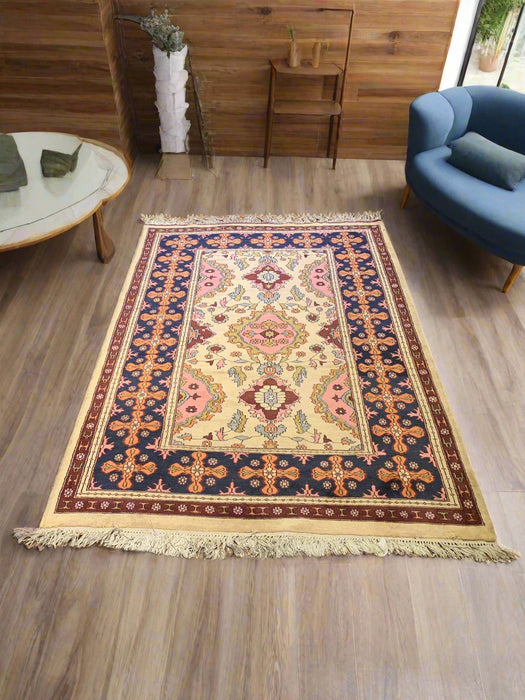 Hand-Knotted Pakistani Wool Rug, Tribal/Floral Design, size 4' 2" x 6"