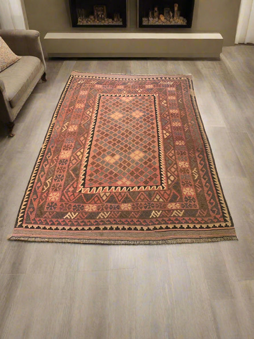 Afghan Kilim Handwoven flatweave Rug – size 4' 3" x 6' 4"