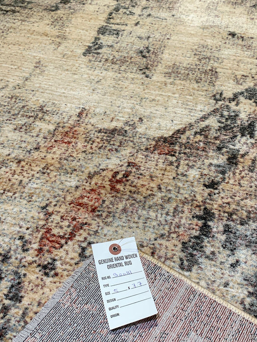Persian-Inspired. Modern Defined. Turkish Made Rug, size 5" x 7' 7"