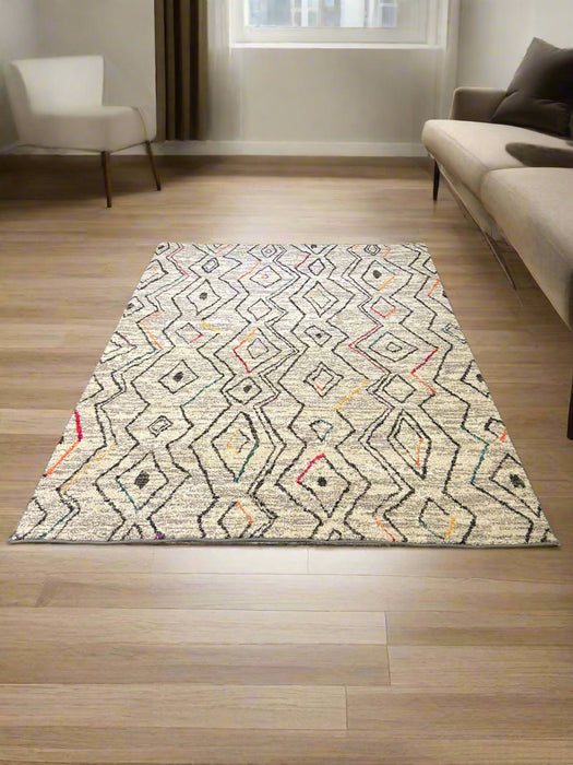 Persian-Inspired. Modern Defined. Turkish Made Rug, size 5' 2" x 7' 5"