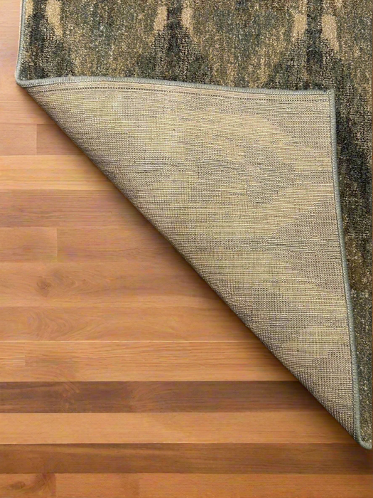 Persian-Inspired. Modern Defined. Turkish Made Rug, size 5' 2" x 7' 7"