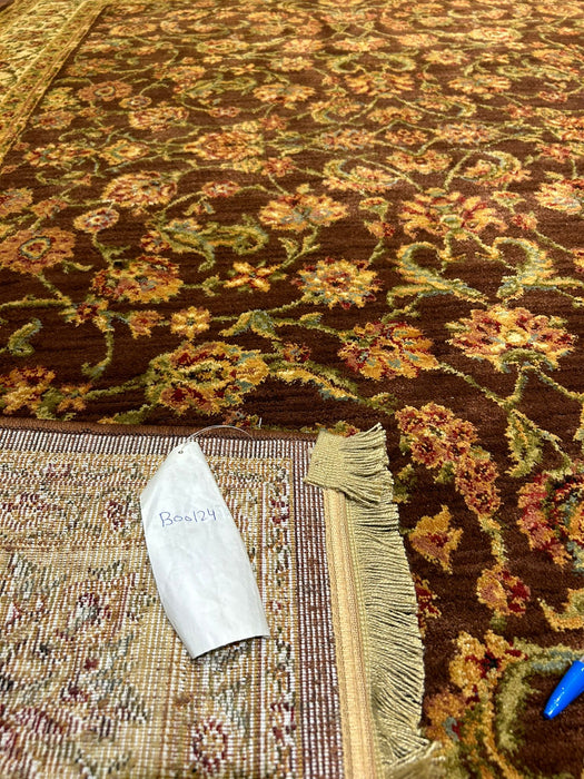 Persian-Inspired. Modern Defined. Turkish Made Rug, size 5' 5" x 7' 7"