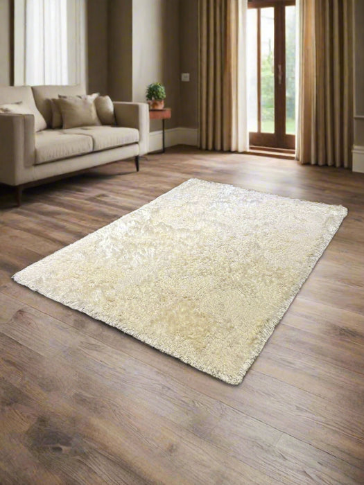 Persian-Inspired. Modern Defined. Turkish Made Rug, size 5' 2" x 7' 2"