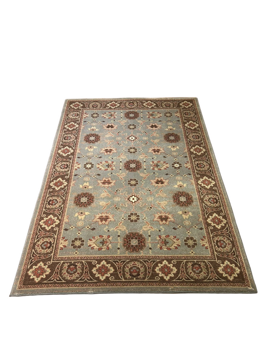 Persian-Inspired. Modern Defined. Turkish Made Rug, size 5' 3" x 7' 6"