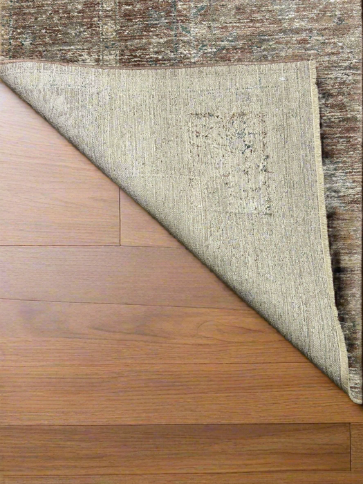 Persian-Inspired. Modern Defined. Turkish Made Rug, size 5' 2" x 7' 7"