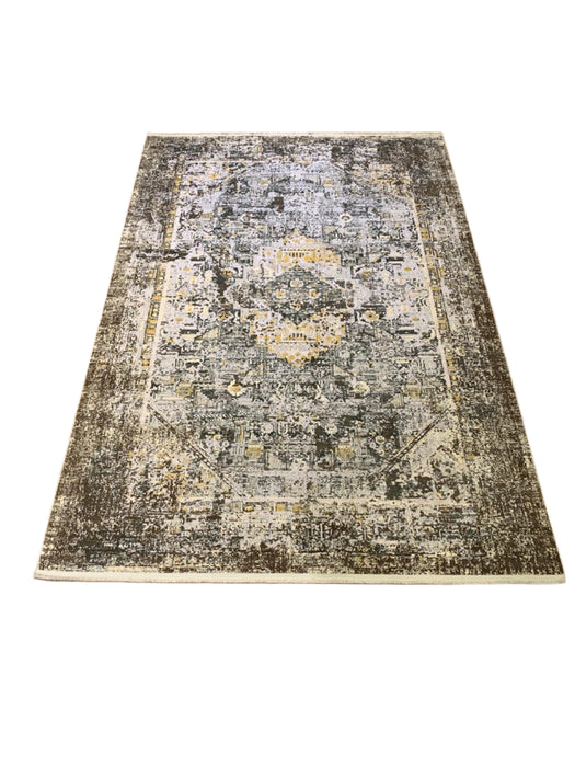 Persian-Inspired. Modern Defined. Turkish Made Rug, size 5' 2" x 7' 7"