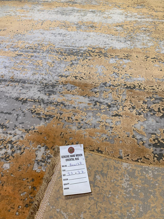 Persian-Inspired. Modern Defined. Turkish Made Rug, size 5' 2" x 7' 7"