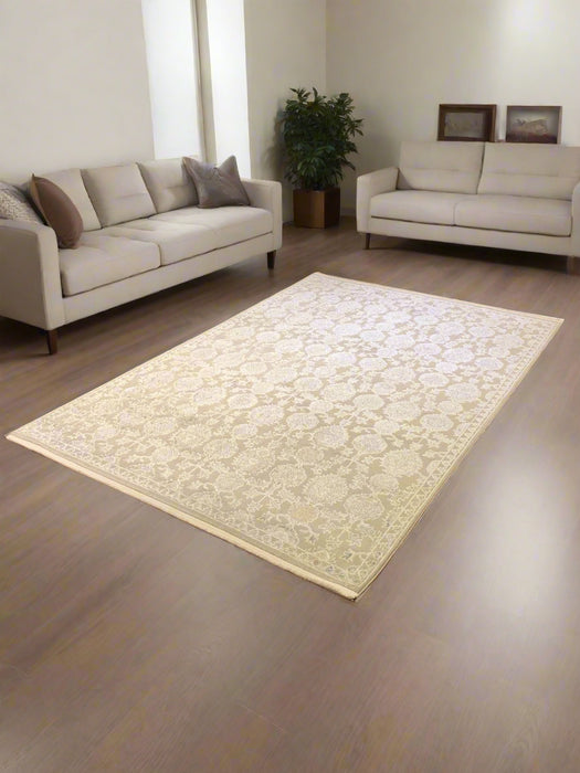 Persian-Inspired. Modern Defined. Turkish Made Rug, size 5' 1" x 7' 7"