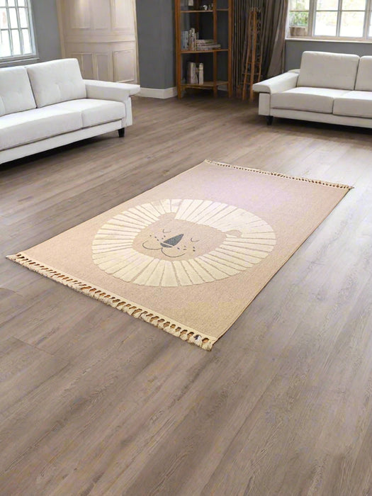 Persian-Inspired. Modern Defined. Turkish Made Rug, size 5' x 7' 9"