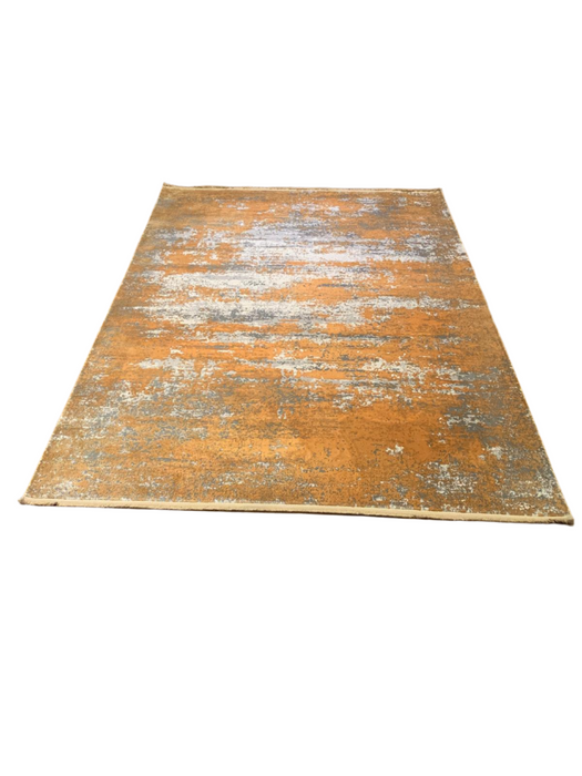 Persian-Inspired. Modern Defined. Turkish Made Rug, size 5' 2" x 7' 7"