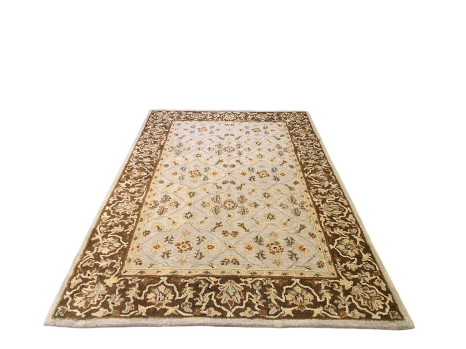 Persian-Inspired. Modern Defined. Turkish Made Rug, size 5" x 7' 6"