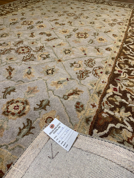 Persian-Inspired. Modern Defined. Turkish Made Rug, size 5" x 7' 6"