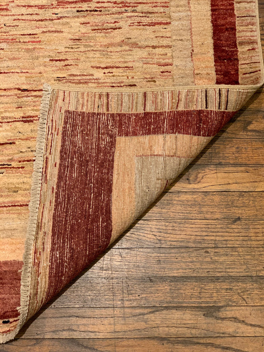 Hand-Knotted Sultanabad Vegetable-Dyed Wool Rug, 4' 8" x 6' 4"