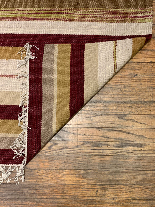 Handwoven Indian Kilim Rug – Geometric Navajo Design, size 4" x  6"