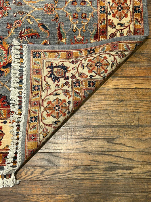 Hand-Knotted Sultanabad Vegetable-Dyed Wool Rug, 4' 10" x 6' 8"